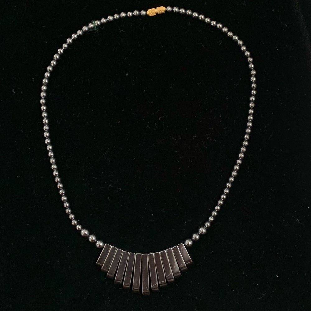 VINTAGE HEMATITE BIB NECKLACE
